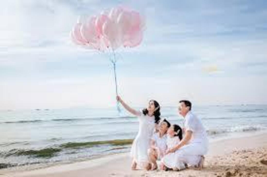 Sắp tới, nhạc sĩ sẽ tổ chức đêm nhạc riêng cho diễn viên Thương Tín cùng một số ca sĩ khách mời tại TP.HCM. Anh dự định dùng toàn bộ doanh thu đêm nhạc này hỗ trợ các bệnh nhi tại Bệnh viện Nhi đồng TP.HCM.