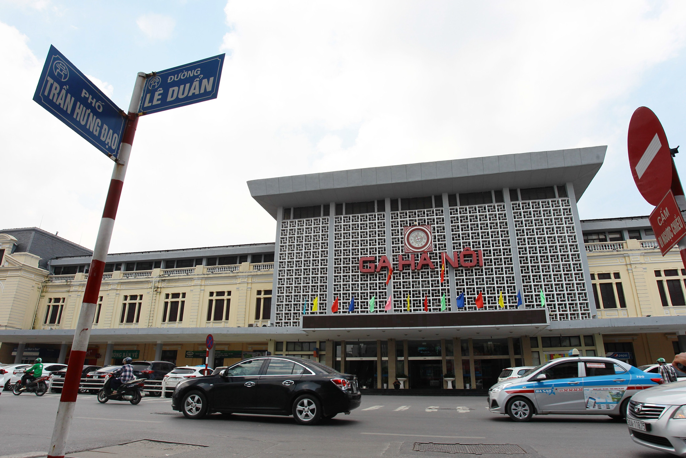 Ga Hà Nội sẽ ra sao sau di dời đường sắt quốc gia về Ngọc Hồi?