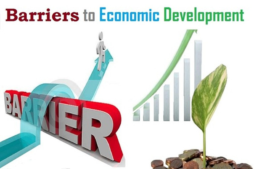 Many barriers impeding growth of businesses  ảnh 1