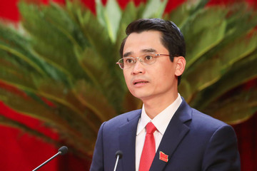 Phó Chủ tịch UBND tỉnh Quảng Ninh bị cảnh cáo vì liên quan đến mua kit test Việt Á
