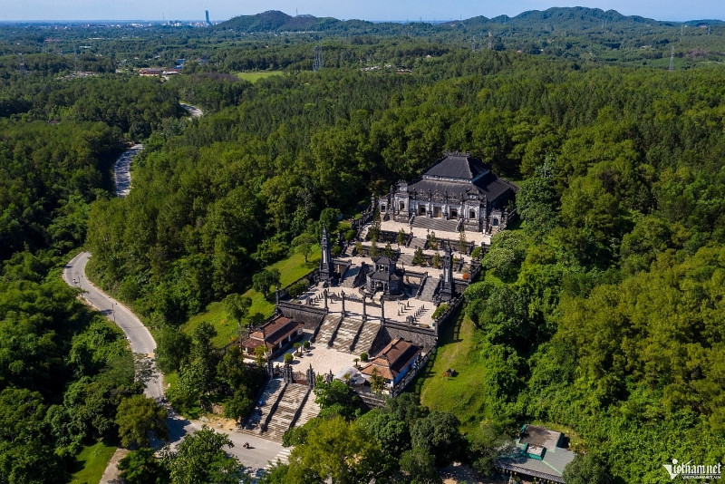 co do hue nhin tu tren cao dep nhu chon tien canh