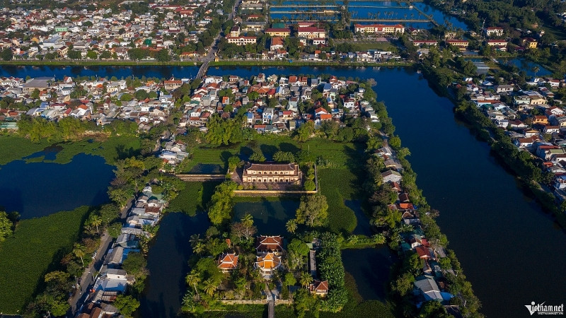 co do hue nhin tu tren cao dep nhu chon tien canh