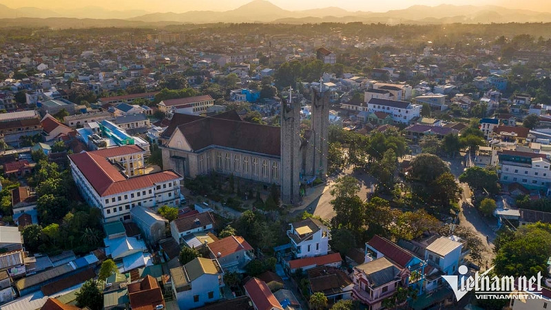 co do hue nhin tu tren cao dep nhu chon tien canh