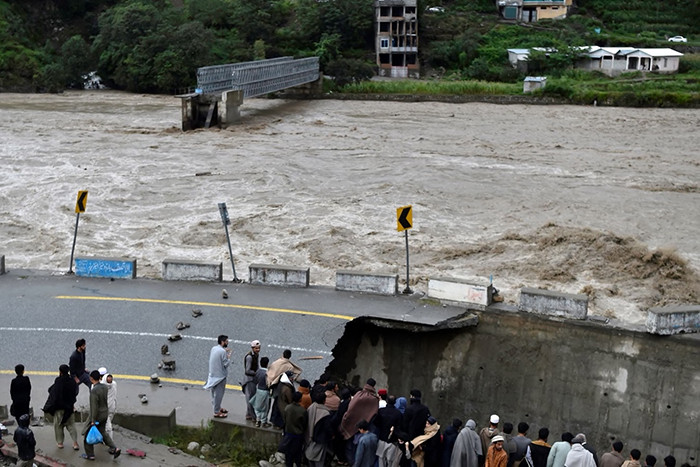 Toàn cảnh lũ lụt ở Pakistan, hơn 33 triệu người bị ảnh hưởng, gần 1.000 người tử vong