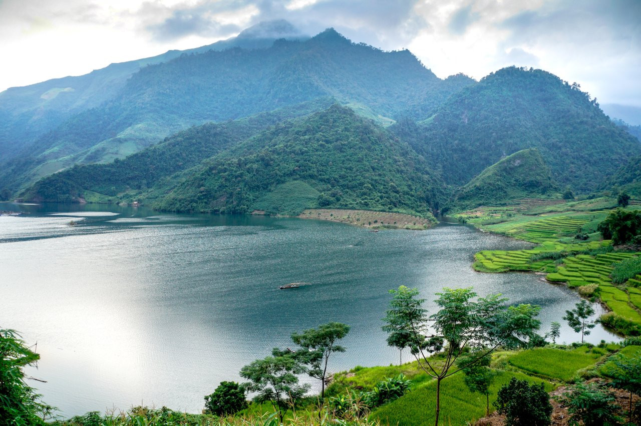 Peaceful lake on mountains