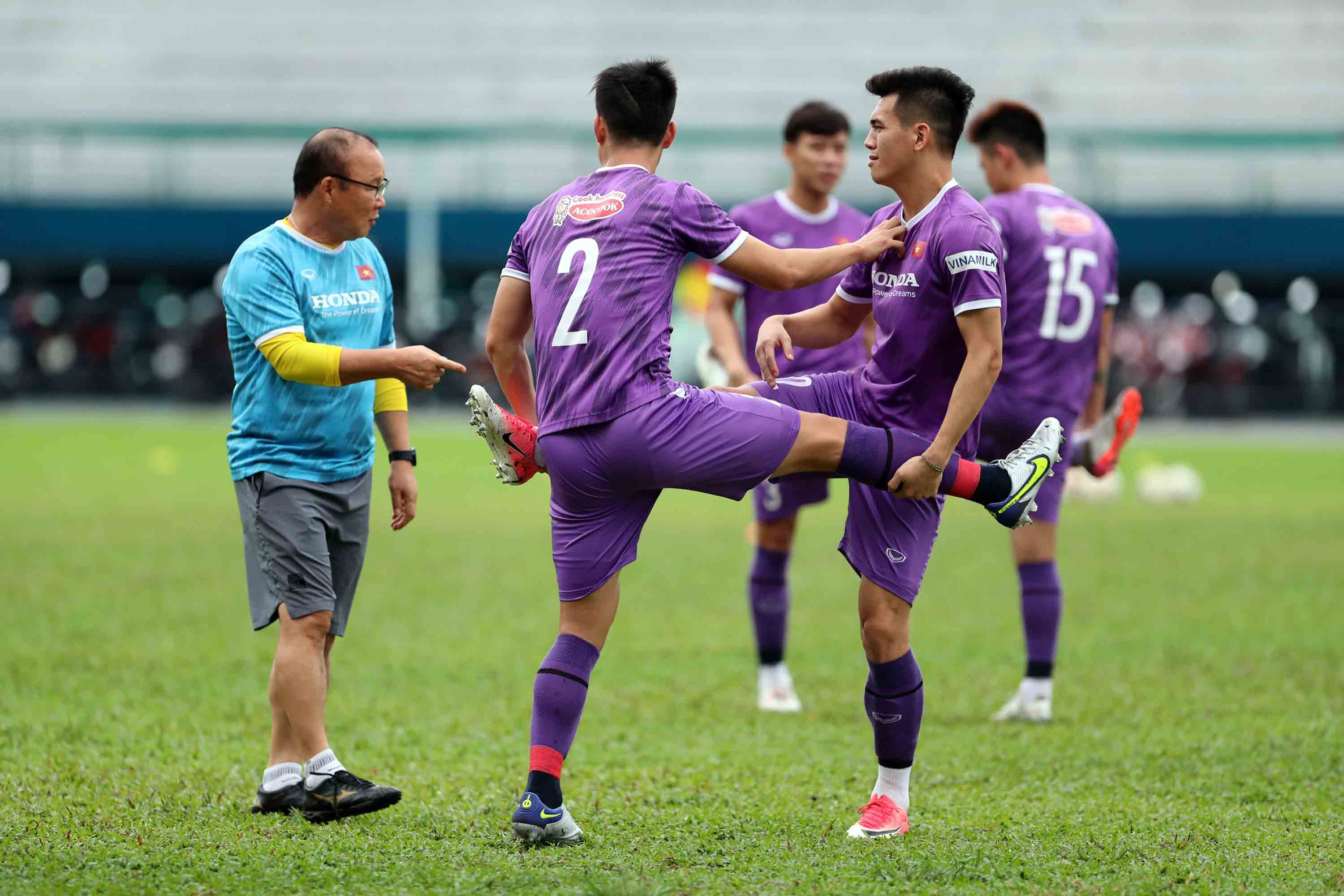 Báo Malaysia: 'Trọng tài Sato có quan hệ tình cảm với một phụ nữ Việt Nam'