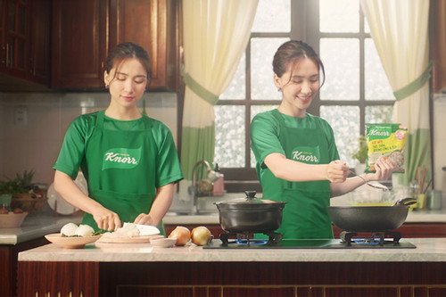 Hoà Minzy đồng hành bằng hữu là gì - Knorr truyền cảm hứng nấu ăn ngon tới phụ nữ Việt