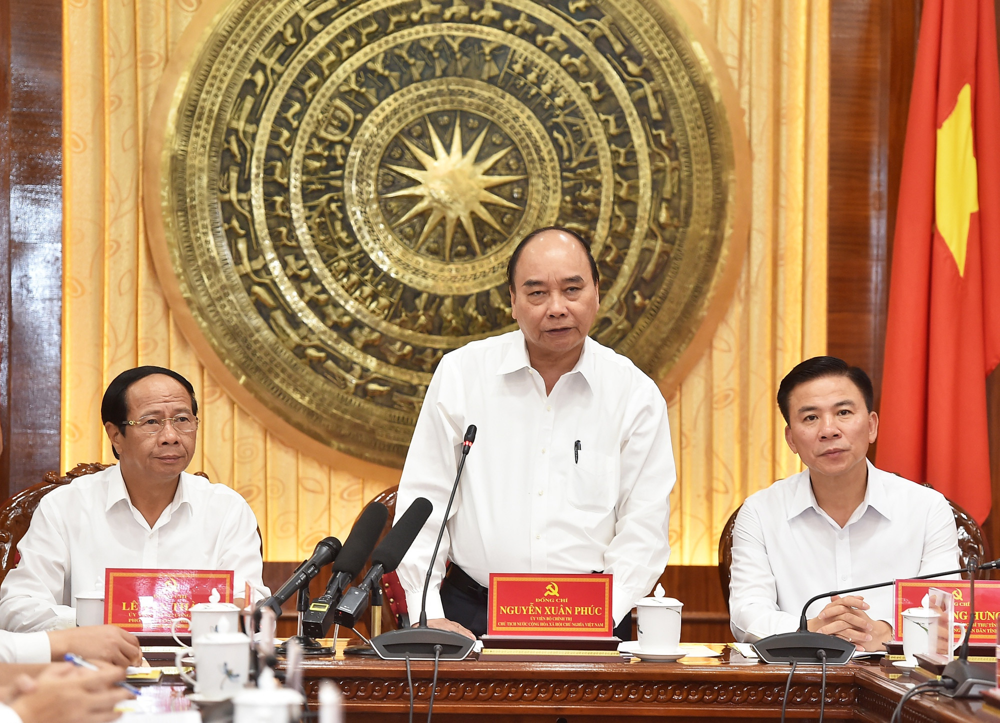 Xây dựng Thanh Hóa trở thành một cực tăng trưởng mới - Ảnh 2.