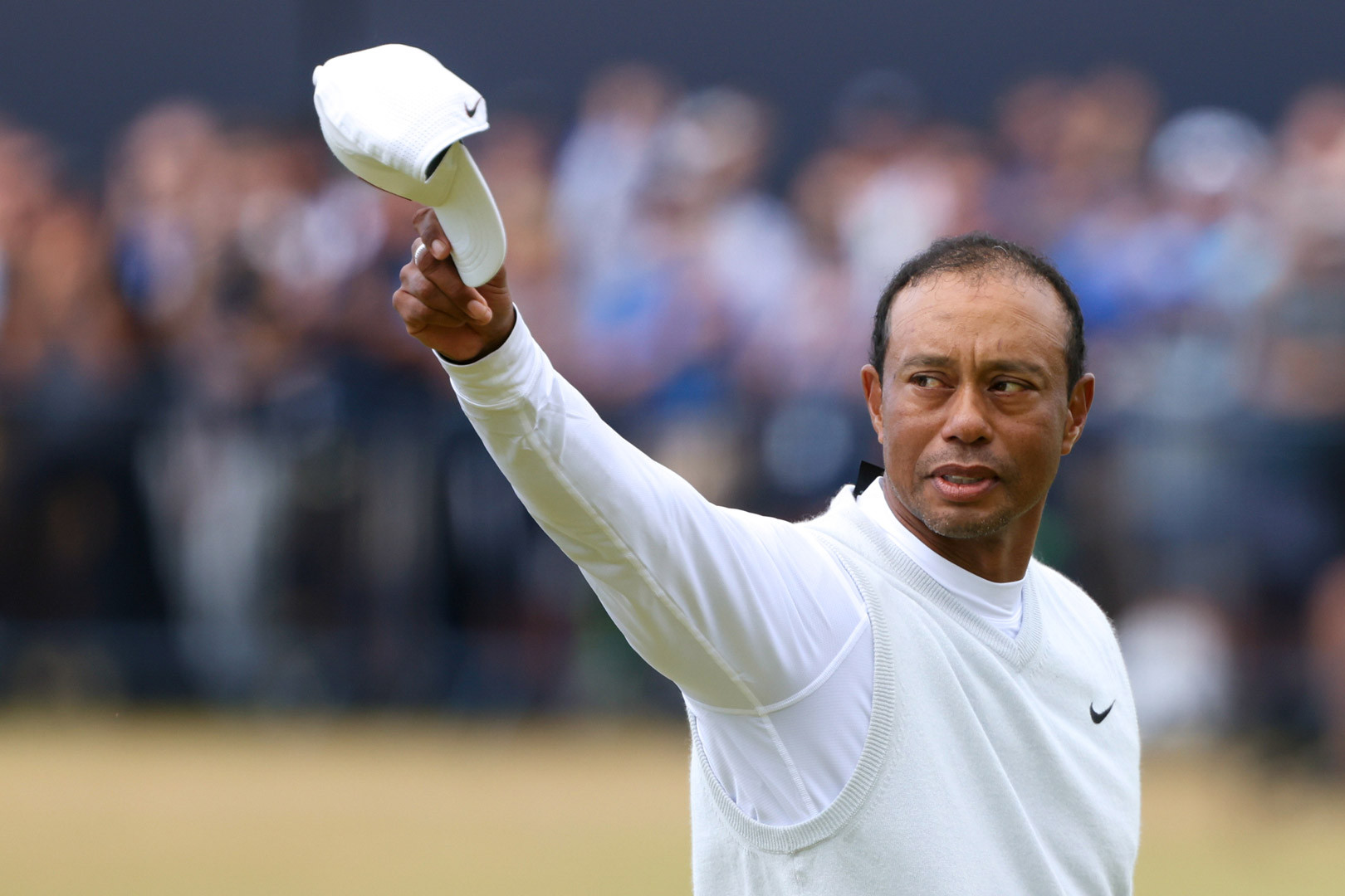 Tiger Woods từ chối 700 triệu USD từ LIV Golf