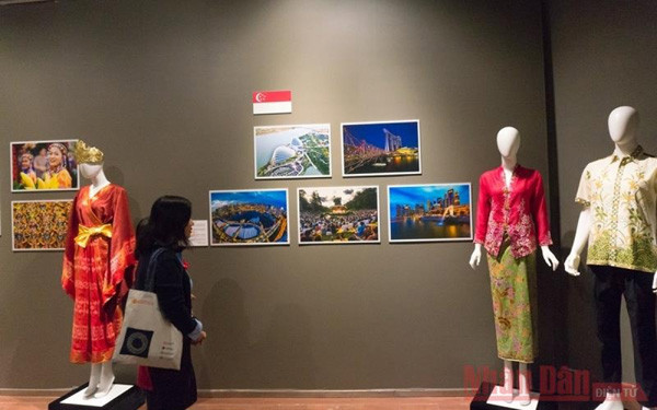 Hanoi to welcome opening of “ASEAN Cultural Colours” exhibition