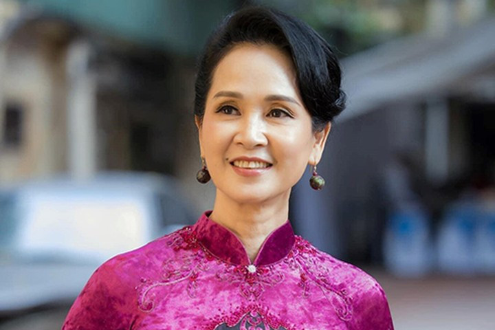NSND Lan Hương chọn Đại sứ Áo dài trẻ em Việt Nam 2022