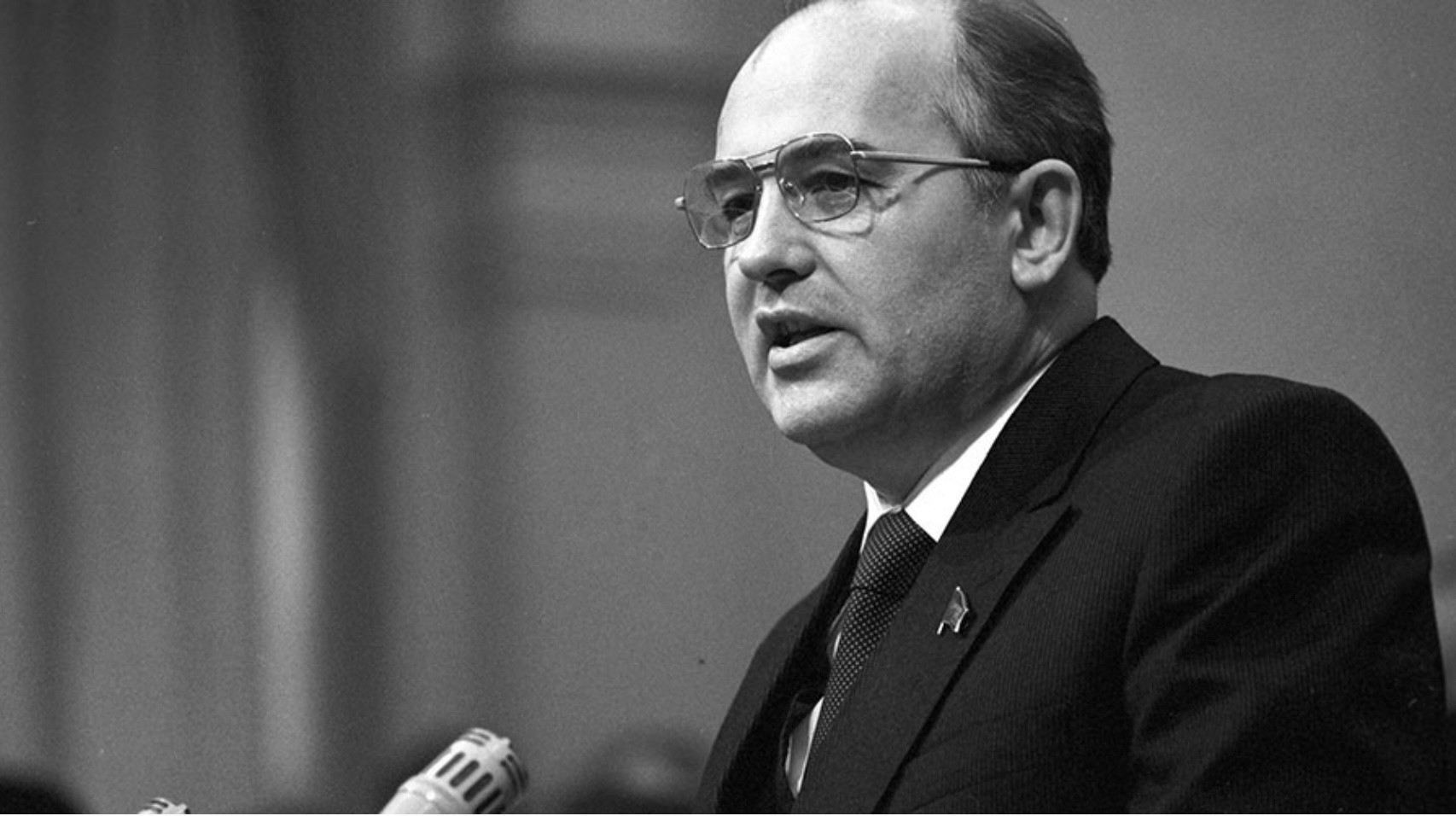 Ông Mikhail Gorbachev qua đời