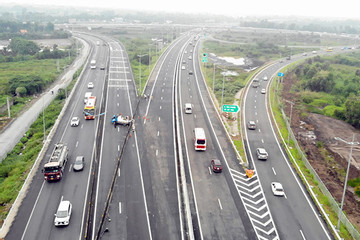 Phí cao tốc Trung Lương - Mỹ Thuận cao nhất 334.700đ/lượt, thu từ 9/8