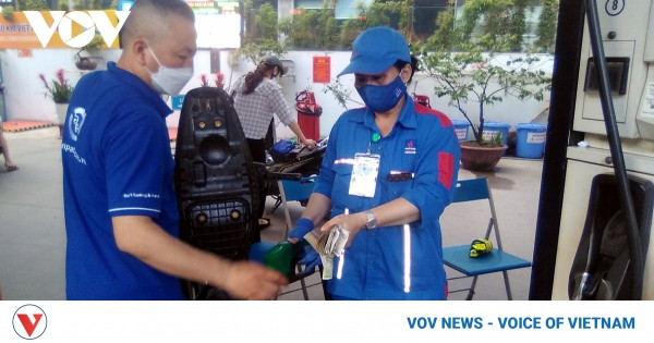 Vietnam ensures sufficient supply of petroleum for use until year end