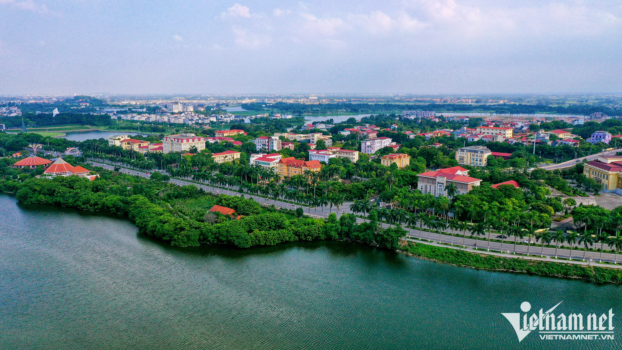 Vĩnh Phúc: Đột phá trong chuyển đổi số, nỗ lực cải thiện môi trường đầu tư