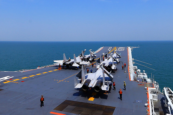 Trung Quốc hay Mỹ đang chiếm lợi thế trong cuộc đua tàu sân bay?