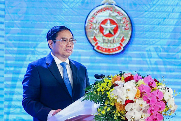 Thủ tướng: Tạo chuyển biến mạnh mẽ về bảo vệ môi trường