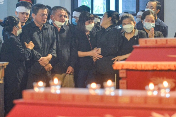 Cha của liệt sĩ Đỗ Đức Việt: ‘Tạm biệt người hùng, đồng đội của bố’