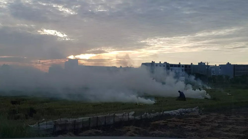 Hanoi checks motorbike emissions, prevents people from burning straw on fields