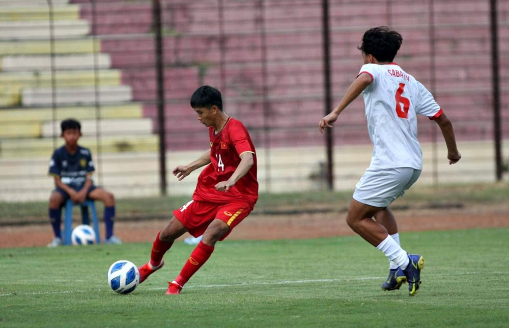 Lịch thi đấu bóng đá hôm nay 6/8: U16 Việt Nam quyết đấu Indonesia