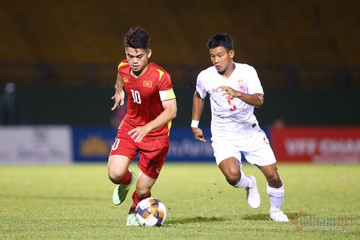 U19 Việt Nam thắng nhẹ, HLV Đinh Thế Nam chưa vui