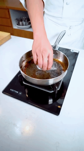 Don't Use Iron Sponge to Clean Non-stick Pots, Pans: This is the Correct Way to Clean that Many People Don't Know! - Photo 2