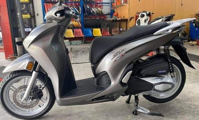 Từng chênh 50 triệu, giá xe Honda SH 350i bất ngờ giảm mạnh