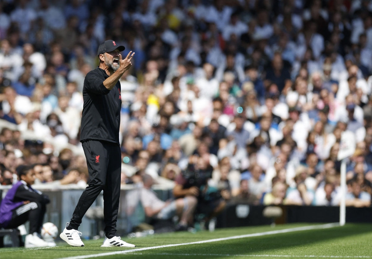 Klopp thẳng thắn ‘mổ’ Liverpool sau trận hòa hú vía Fulham