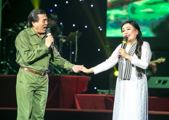 NSND Trung Đức: Nhiều cô chỉ xin một đứa con nhưng tôi từ chối