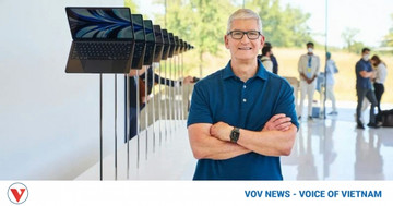Apple CEO Tim Cook appreciates Vietnam market potential