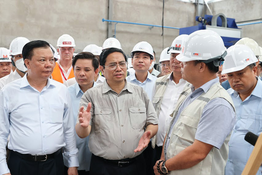 Thị sát đường sắt Nhổn - ga Hà Nội, Thủ tướng “chốt” tiến độ dự án