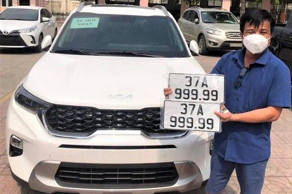 Cuộc đua ‘chi đậm’ rước biển số xe đẹp sắp bắt đầu