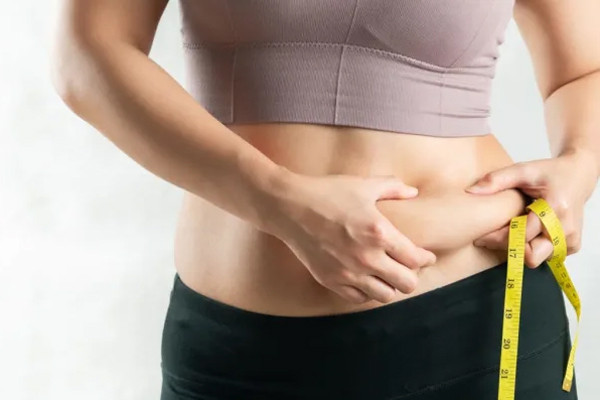 Nguyên nhân và cách loại bỏ mỡ bụng ở phụ nữ