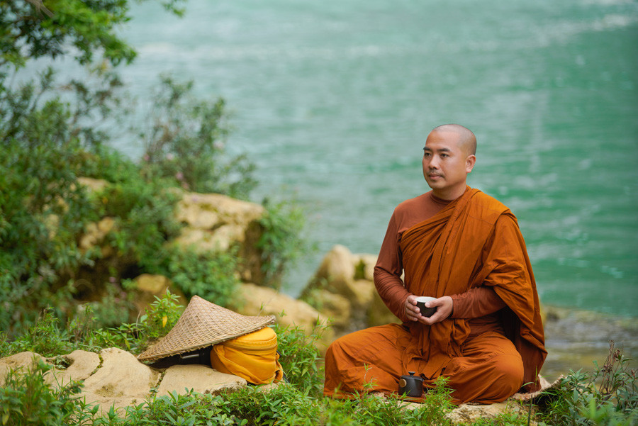 Thương yêu con đừng làm khổ con