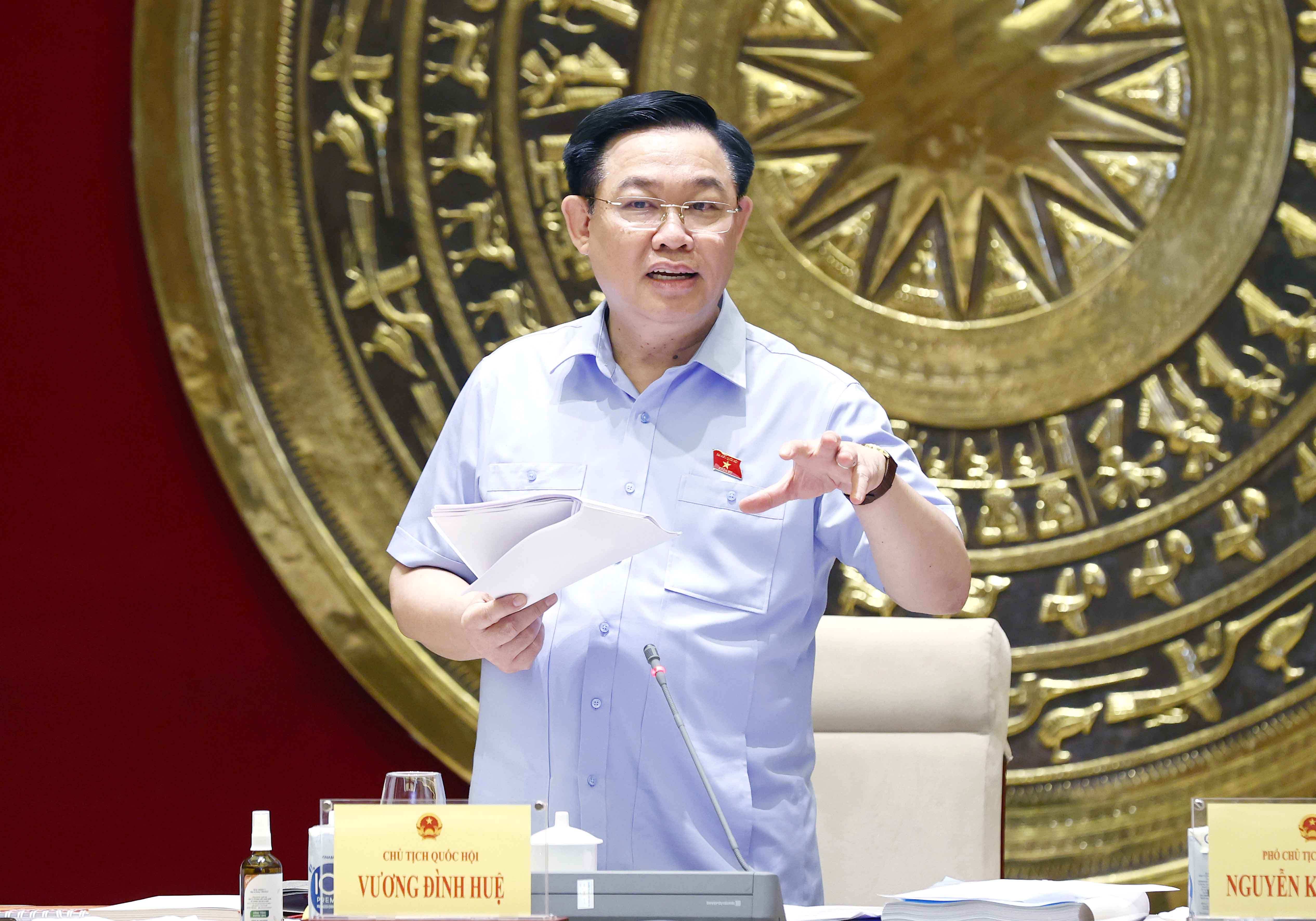 Chủ tịch Quốc hội: Cần dày công hơn trong đánh giá tác động sửa Luật Đất đai