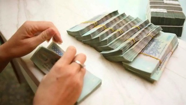 Monetary stance points to only mildly higher interest rates in VN: Fitch Ratings