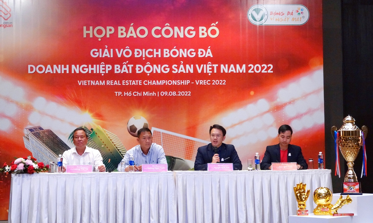 Sắp khởi tranh giải bóng đá VREC lần thứ nhất