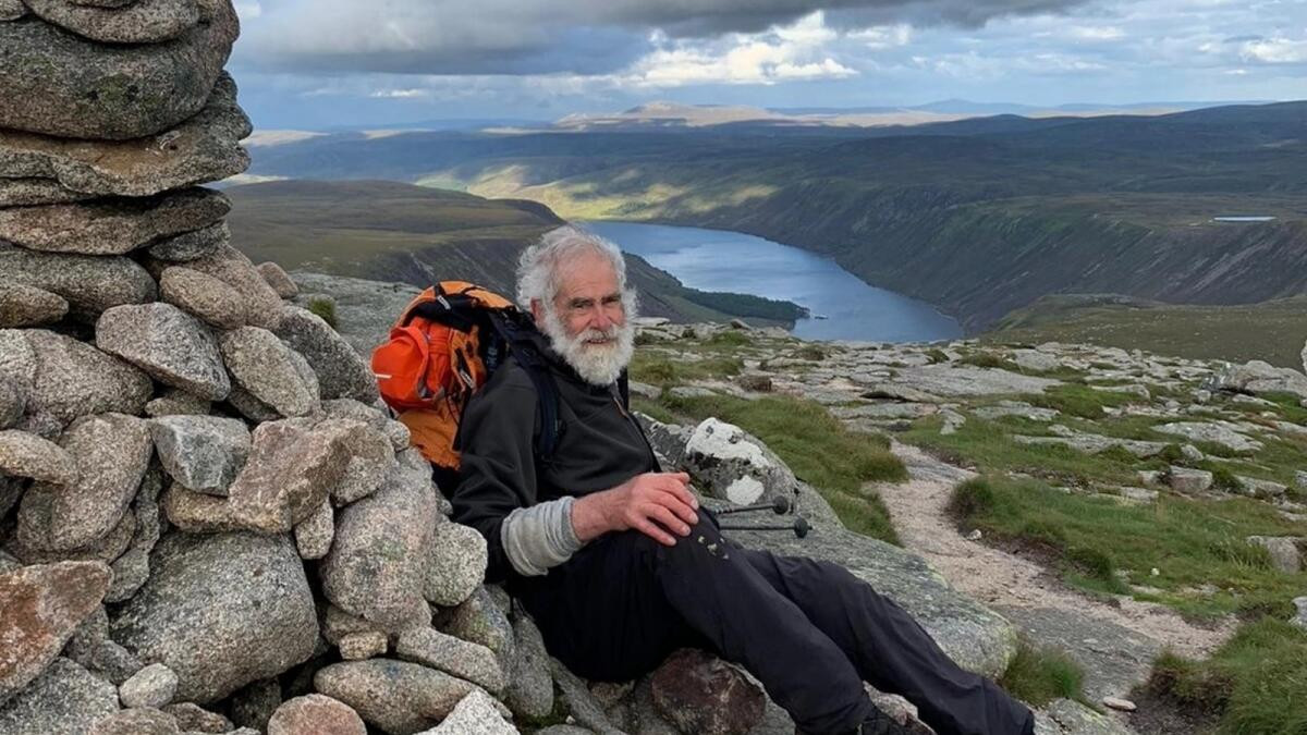 Cụ ông 81 tuổi Nick Gardner ở Scotland chinh phục hơn 200 ngọn núi