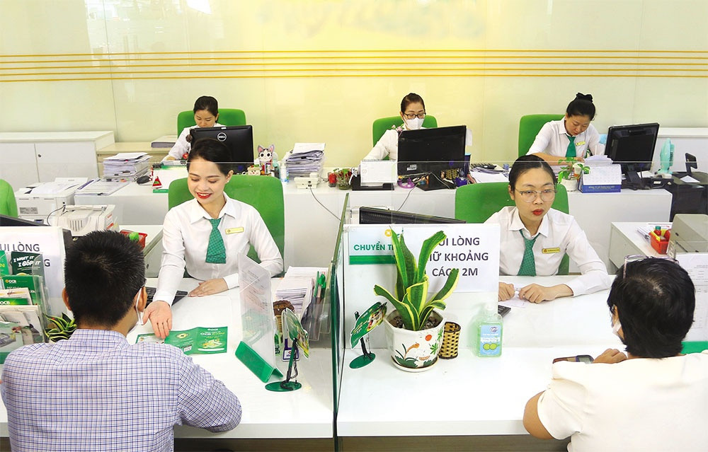 Lenders juggle with tax info obligations