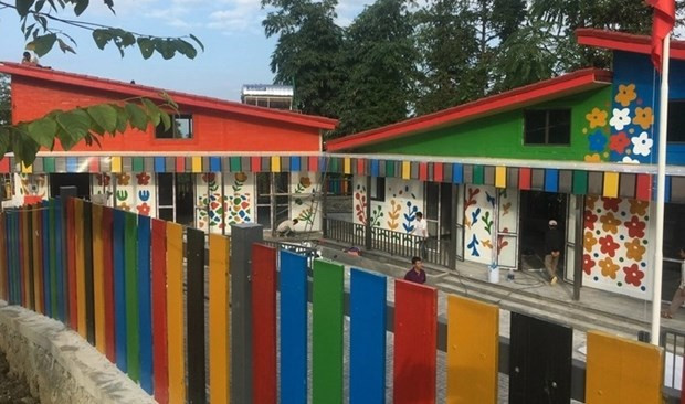 Vietnam’s first recycled plastic-made school inaugurated hinh anh 1