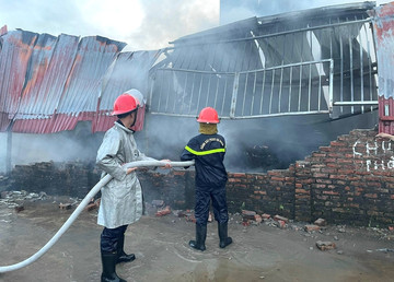 Phó Thủ tướng chia buồn với gia đình 3 mẹ con bị nạn trong vụ cháy Hà Nội