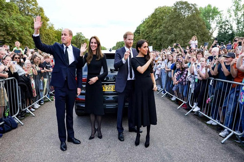 Hình ảnh các thành viên hoàng gia tề tựu về dự đám tang Nữ hoàng Anh Elizabeth