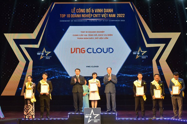 VNG Cloud đạt Top 10 Doanh nghiệp cung cấp Hạ tầng số, dịch vụ điện toán đám mây 2022