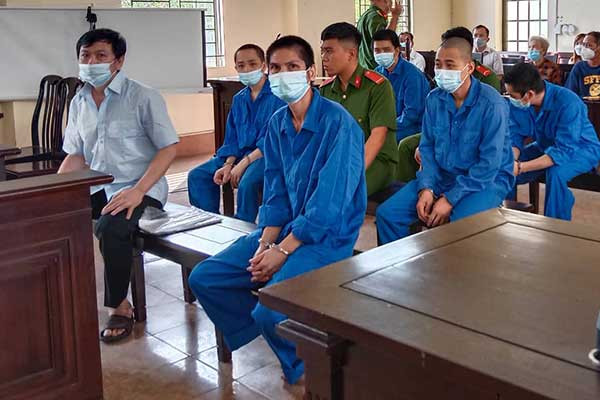 TAND TP Dĩ An có lạm quyền, vi phạm tố tụng khi xét xử?