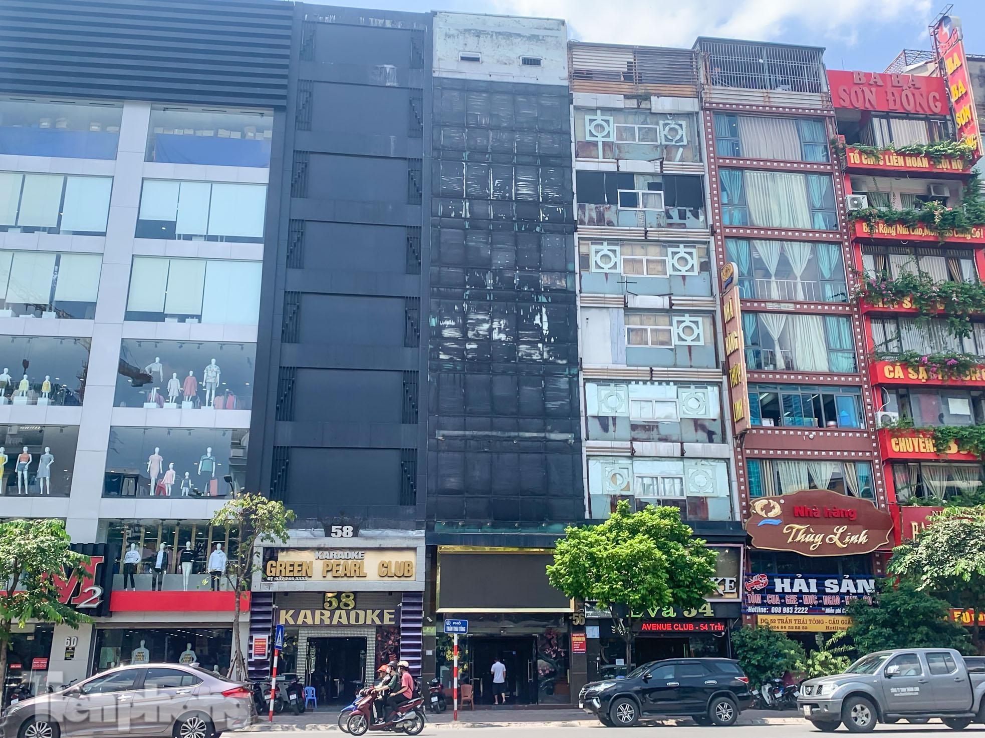 Nhiều quán karaoke tại Hà Nội ế khách sau loạt vụ hỏa hoạn - Ảnh 1.