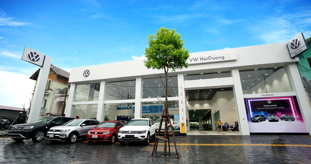 Volkswagen luôn là một trong những thương hiệu ôtô tốt nhất trên thị trường. Tại đại lý 4S Volkswagen, bạn sẽ được trải nghiệm dịch vụ tuyệt vời và đảm bảo hoàn hảo cho chiếc xe của mình. Hãy xem hình ảnh để thấy sự khác biệt của đại lý này.