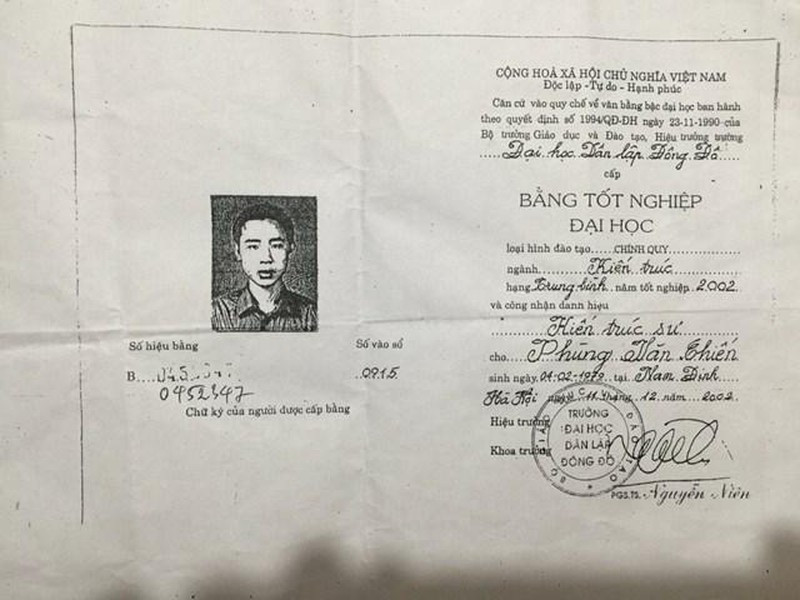 Viện trưởng bị tạm đình chỉ vì nghi vấn dùng&nbsp;bằng giả ĐH Đông Đô