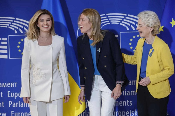 EU khẳng định tình đoàn kết với Ukraine, Nga triển khai trực thăng tới Kharkiv