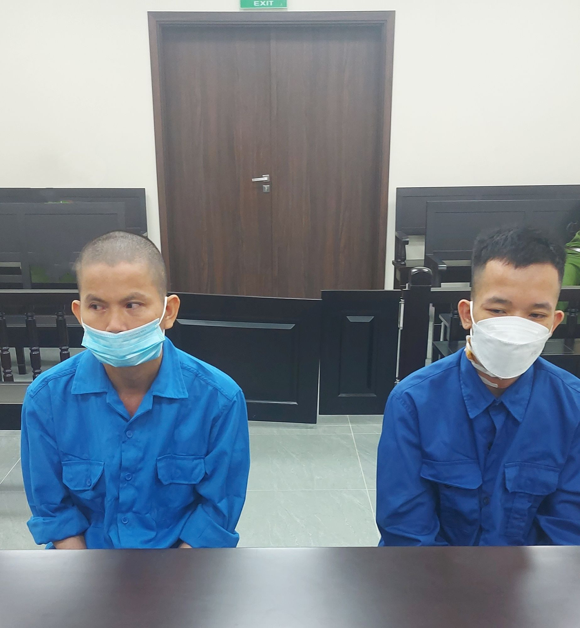 Bị bán trao tay, cô gái gọi bạn trai mang tiền đến chuộc và cái kết