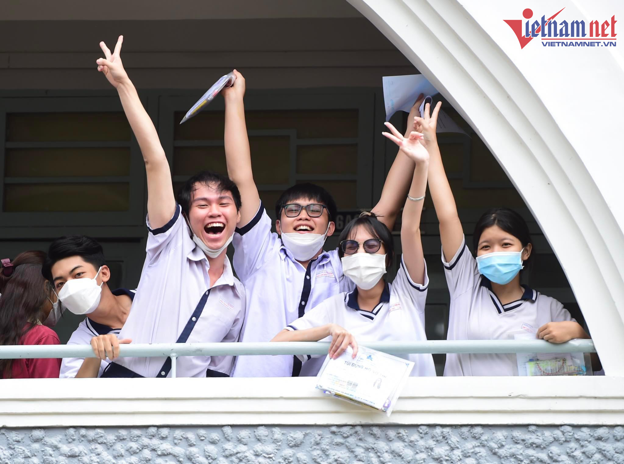 Trở thành phi công nhảy dù với Parashoot Stan